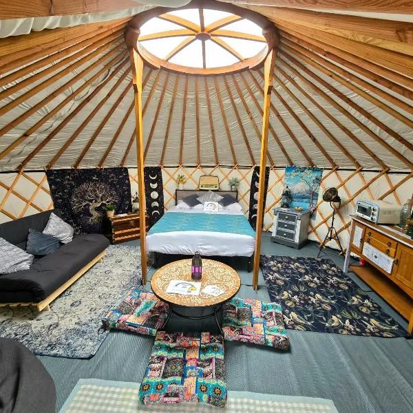 Rainbow's End Yurts, hotel v destinaci Dornoch