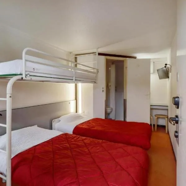 Citea Access Poissy - Résidence Affaires & Tourisme avec Parking- La Defense & Saint Lazare Less 30 minutes, hotel in Poissy