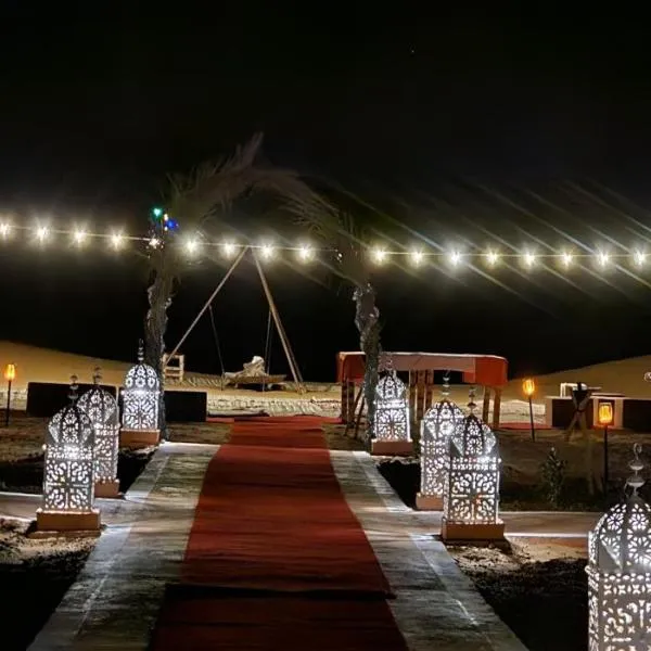 Lucky luxury Camp, hotel in Hassilabied