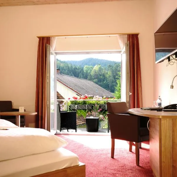 Hotel Waldblick, hotel v destinaci Schenkenzell