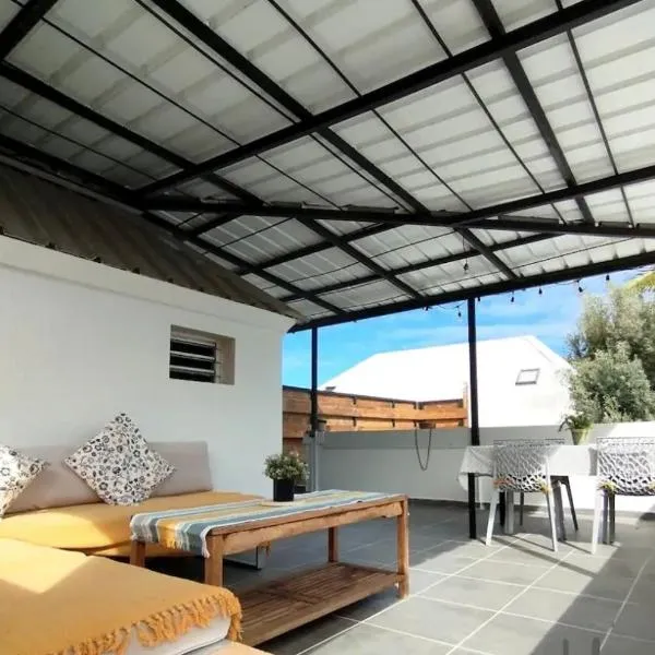 la Terrasse des Ormeaux, hotel v destinaci Saint-Paul