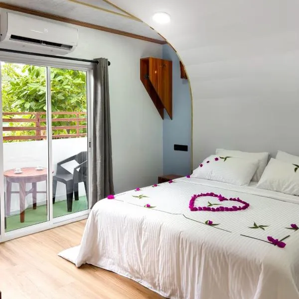SWIMS Maldives, hotel v destinaci Omadhoo