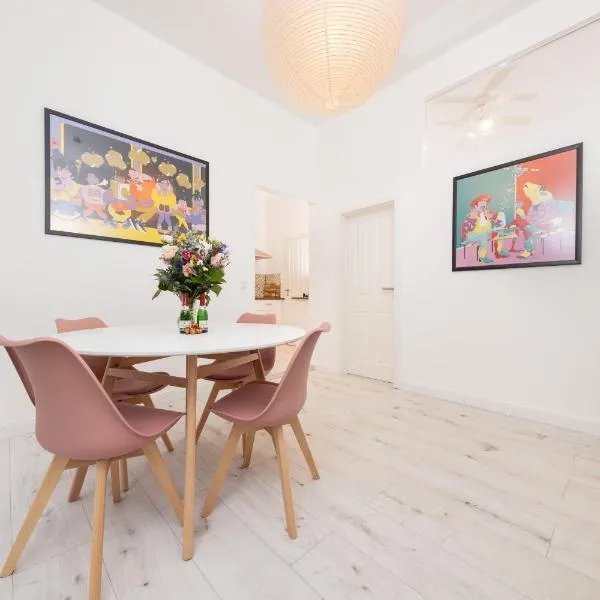 Great 2-room apartment in Mitte、ベルリンのホテル