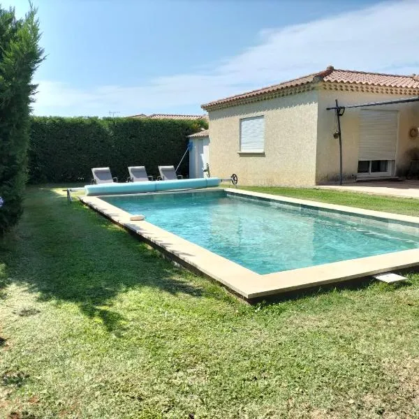 Villa Zénitude, hotel em Cabannes