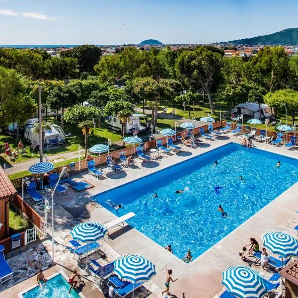 Camping Baciccia, hotel v destinaci Ceriale