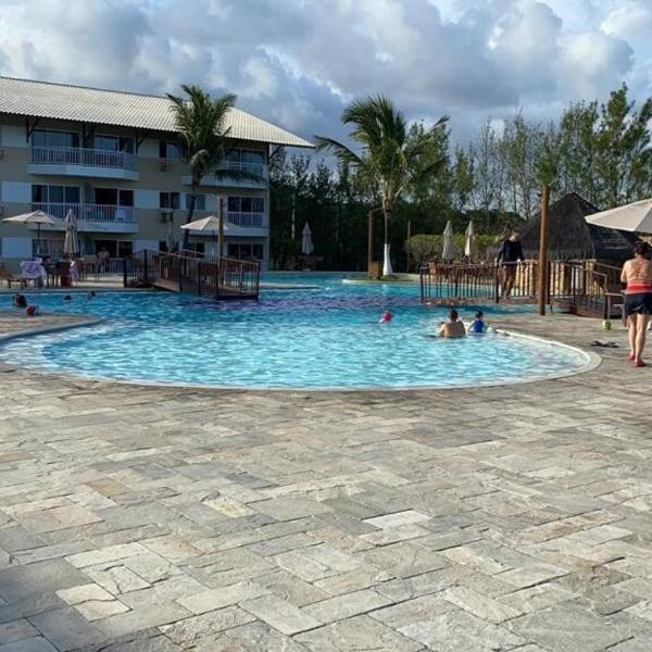 Flat com sala, suíte e banheiro social - pé na areia na praia de Muro Alto - Marupiara Suites - Foto 4