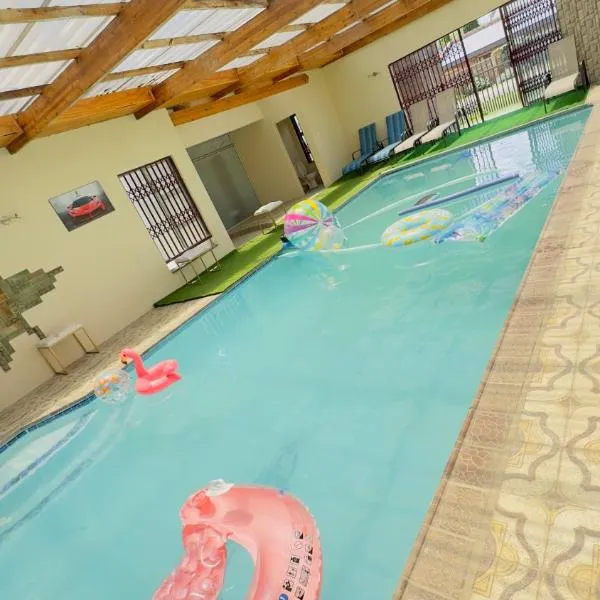 Hendrinas Guesthouse, hotel a Hendrina