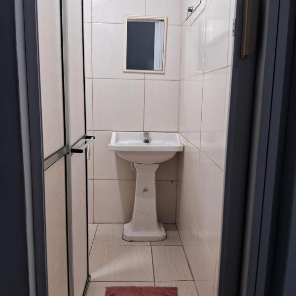 Quarto Próximo a Canção Nova - Foto 5