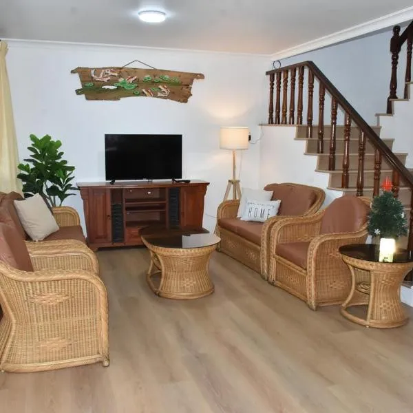 Rain Tree Homestay, hotel v destinaci Bintulu