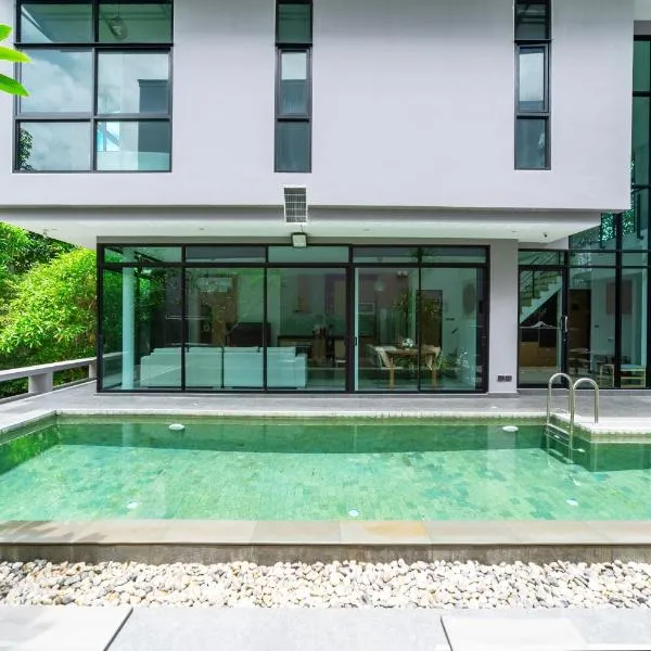 Wallaya 3卧现代泳池度假别墅, hotel v destinaci Laguna Phuket