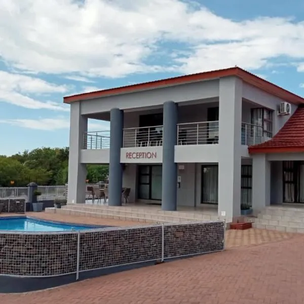 On Hill Lodge, готель у місті Блумфонтейн
