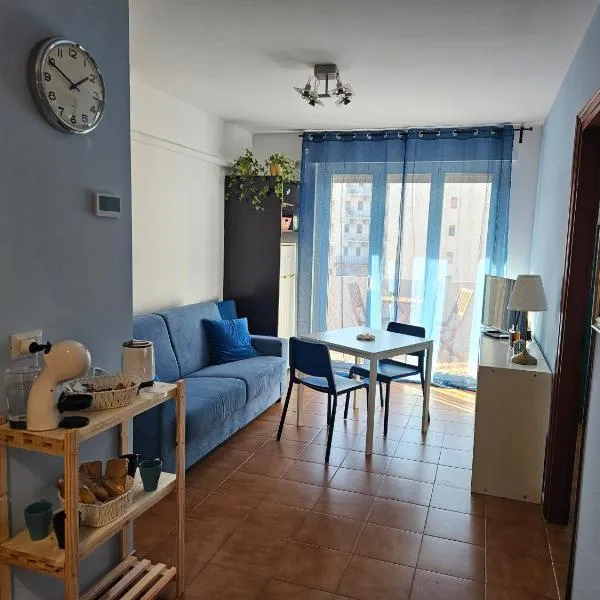 Il Faro Apartment, hotel v Bari