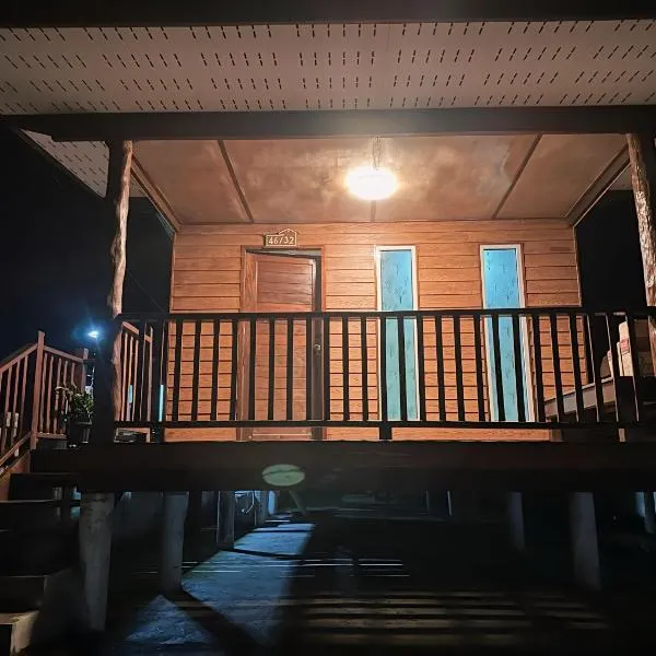 Friendly house, hotel a Ko Phlong