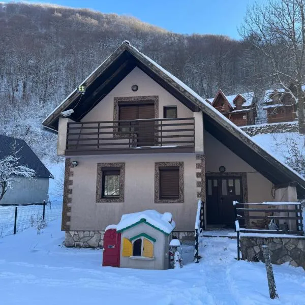 Biocinovici vikendica, hotel v destinaci Kolašin
