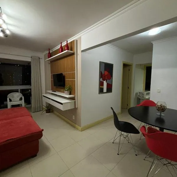 Apartamento quadra mar, 1 dos quartos com ar-condicionado , Barra Sul, hotel no Balneário Camboriú