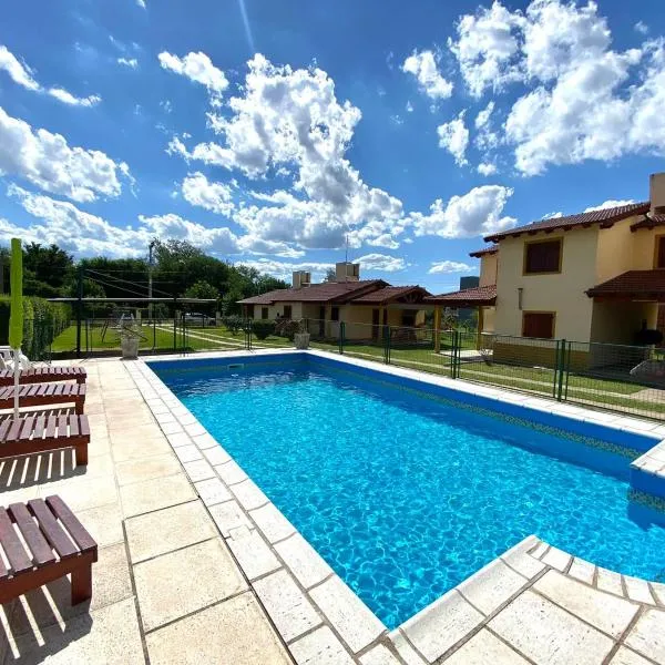 Cabañas Amore Mío, hotel v destinaci Mina Clavero