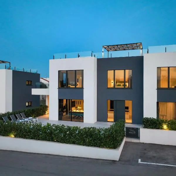 Villa Magic sky I, hotel v destinaci Pašman