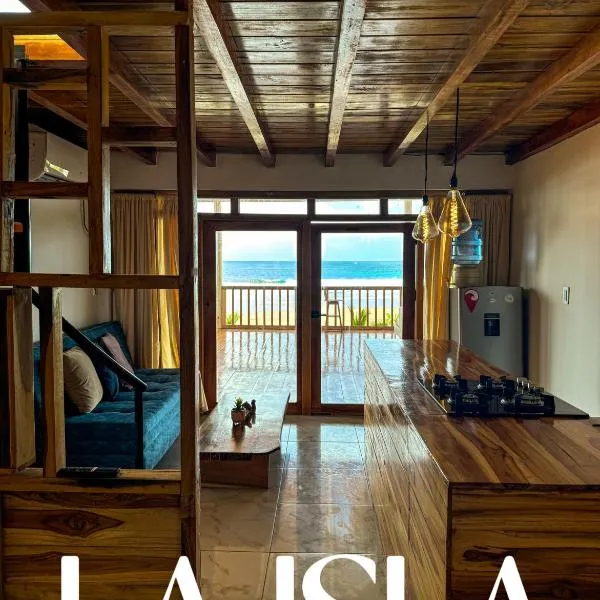 Suite La Isla, hotel v destinaci Ayampe