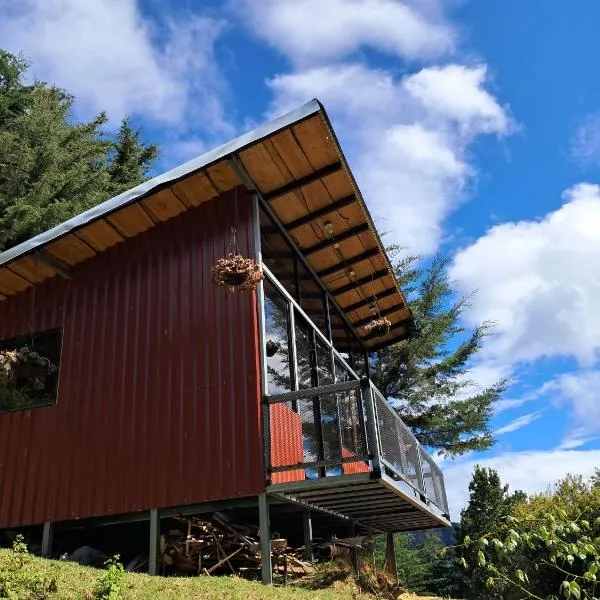 Altura House, hotel v destinaci Rivas