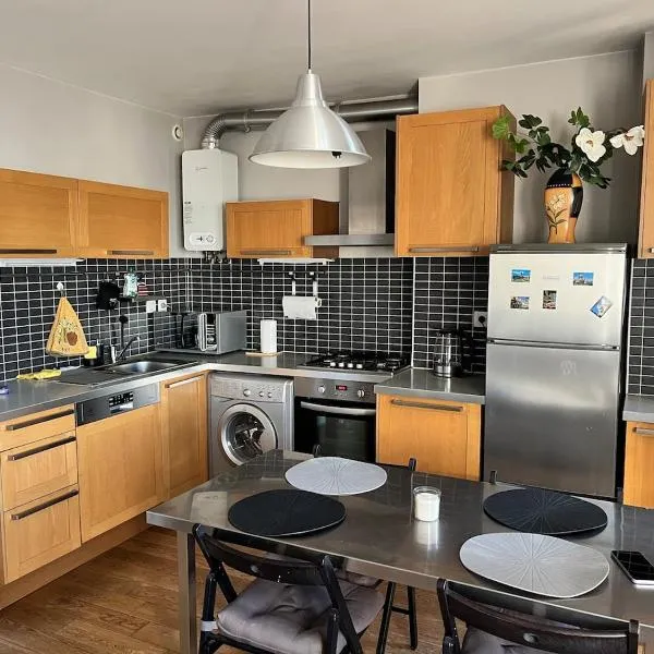 Charmant appartement à 2 min de Paris, hotel v destinácii Ivry-sur-Seine