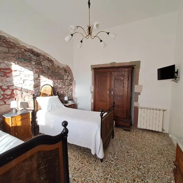 La Casa di Zietta, hotel v destinaci Santu Lussurgiu