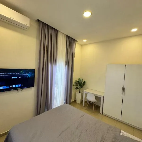 Casa cómoda cerca Aeropuerto Palmerola fácil acceso, hotel v destinaci Comayagua