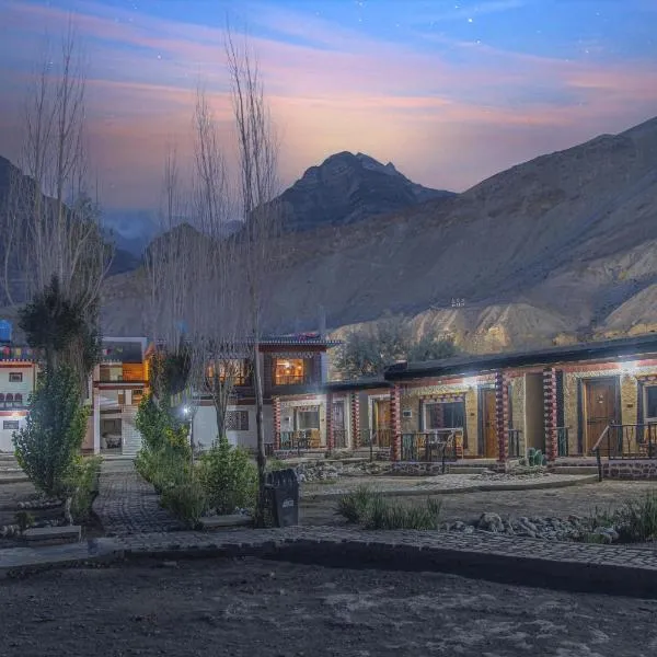 Echor Mud Huts Tabo, Spiti Valley, hotel di Kaza