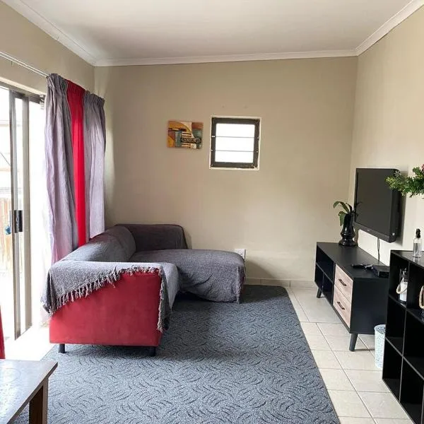 Ehekevi Self Catering, hotel in Walvis Bay
