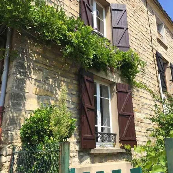 Gîte La Maisonnette à Auvers-sur-Oise, hotel in Auvers-sur-Oise