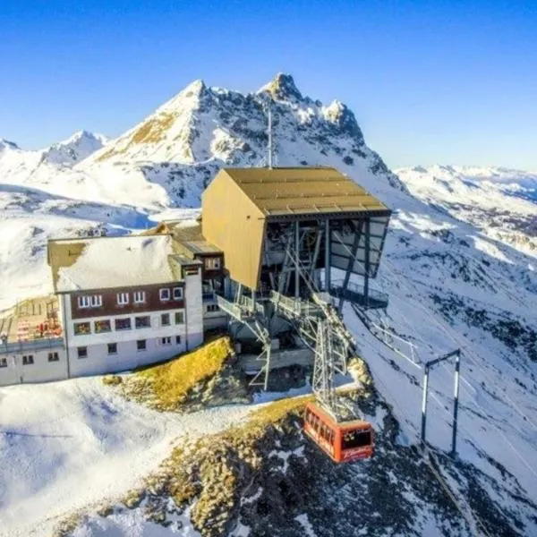 Gotschnagrat Bergrestaurant- Best Panoramic View, hotel v destinaci Klosters