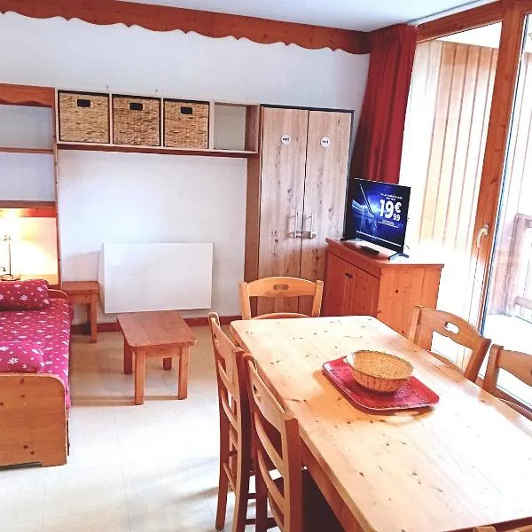 Les Balcons PROCHE PARC NATIONAL VANOISE appartements 2 pieces 6 pers MONTAGNE, hotel v destinaci Termignon