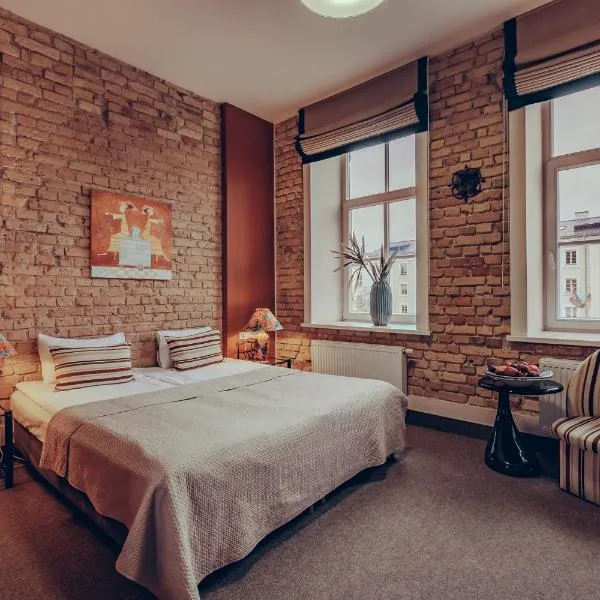 Moon Garden Old Town Hotel, отель в Вильнюсе