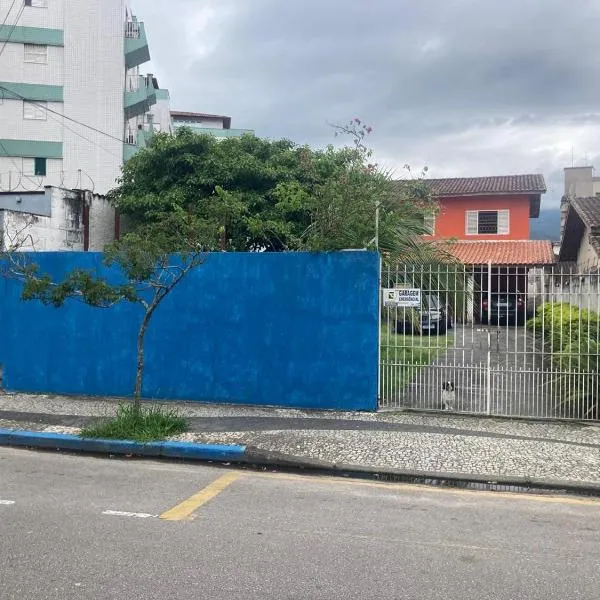 Sunset House Caraguatatuba S, hotel a Caraguatatuba