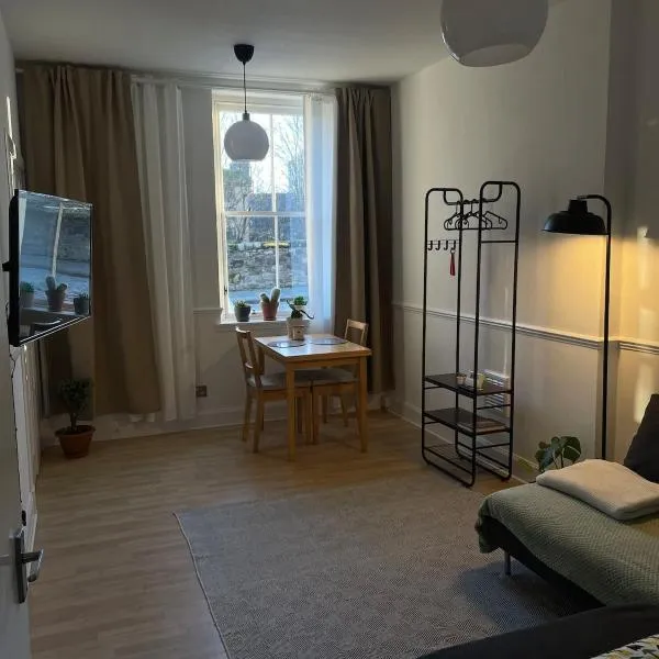 Cozy flat in the heart of Leith, hotel v destinaci Edinburgh