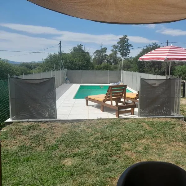 La Allandesa, ξενοδοχείο σε Cavalango