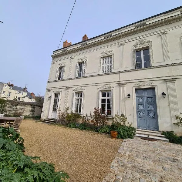 Léonard: Saumur şehrinde bir otel