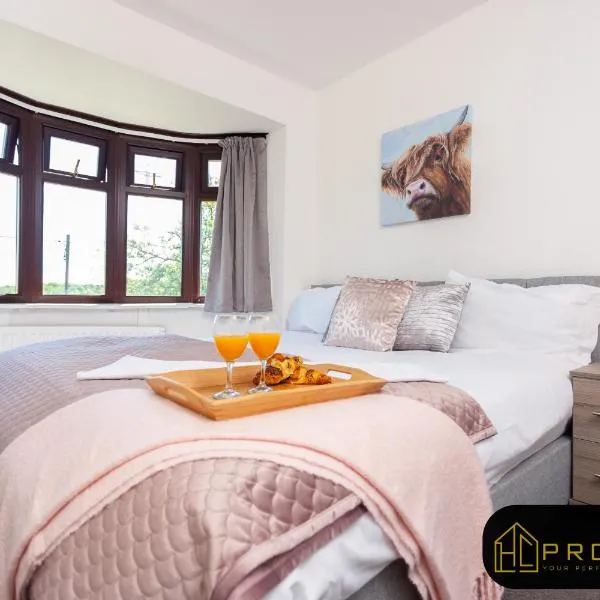 Spacious 3 bed, 2 min from A1, Hotel in Durham