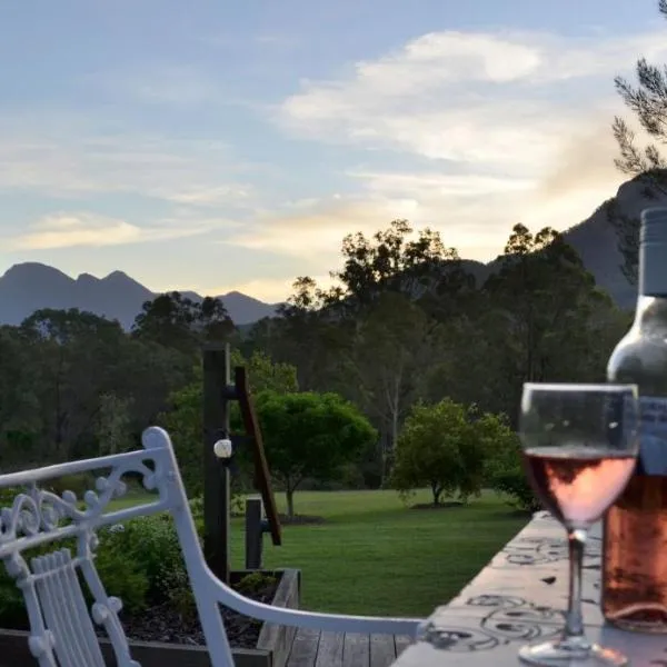 Tuckeroo Cottages & Gardens, hotel v destinaci Rathdowney