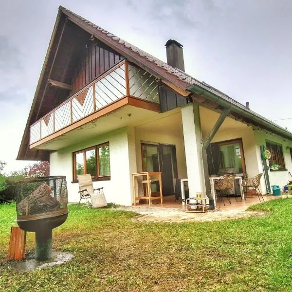 Traumhaus im Grünen, hotel v destinaci Calw
