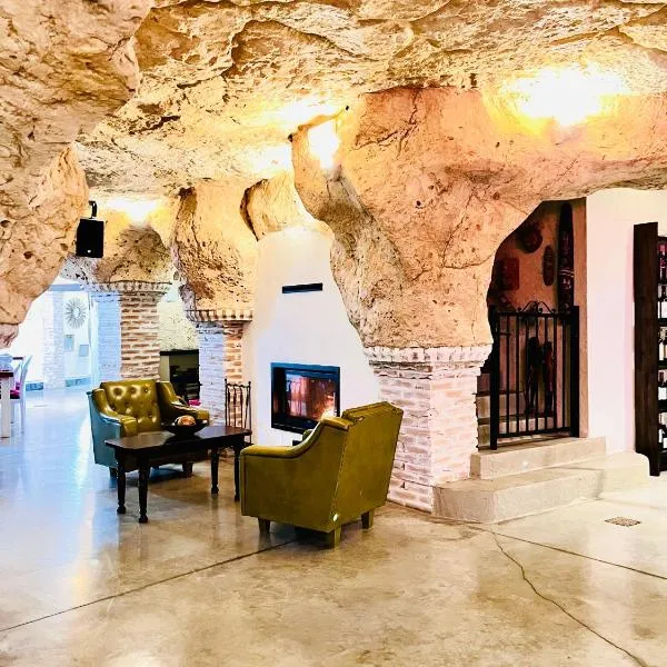 Casa rural cueva El Nido, hotel in Casas de Fernando Alonso
