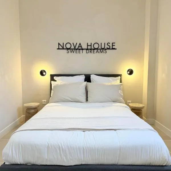NOVA House T2 – hotel w mieście Meyzieu