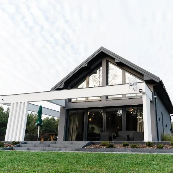 Flora & Sauna Kamieńczyk Konwaliowa 8, hotel v destinaci Błonie