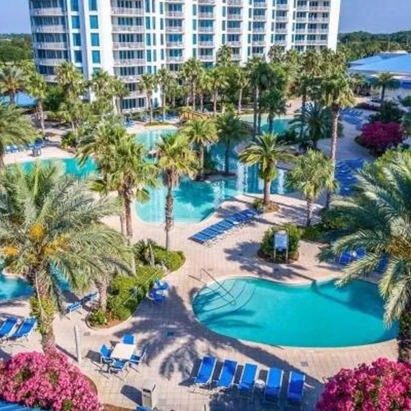 5 Star Resort 2BR 2 BATH King Suite Shuttle Pools Across from Beach 2208、デスティンのホテル