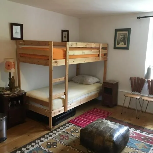 labalade chambre pelerin, hotel in Marsac
