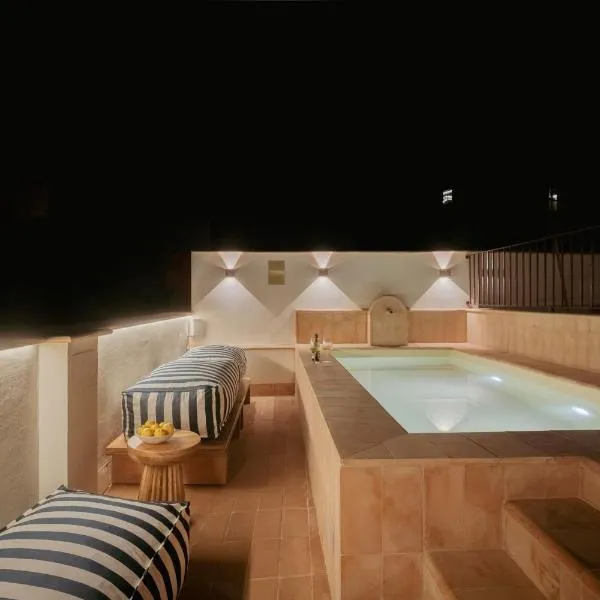 LIRIUM Casa Patio, hotel v destinaci Seville