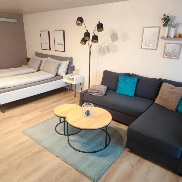 Kleine Auszeit - 2-Zimmer Ferienwohnung, hotel v destinaci Spiez