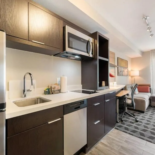 TownePlace Suites by Marriott Greensboro Coliseum Area, hotel v destinaci Greensboro