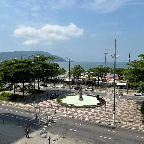 Apartamento Frente a Praia do Embare Santos 2, hotel in Santos