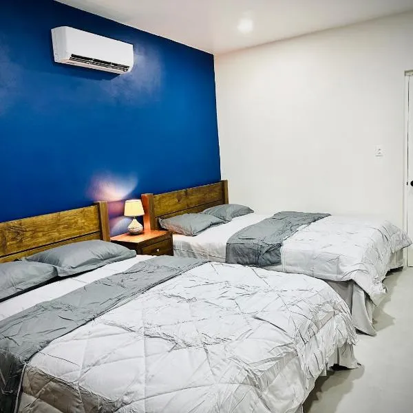 Eagle Stays Aruba-NEW Stunning One Bedroom Apartment Near Eagle Beach!, hotel v destinaci Oranjestad