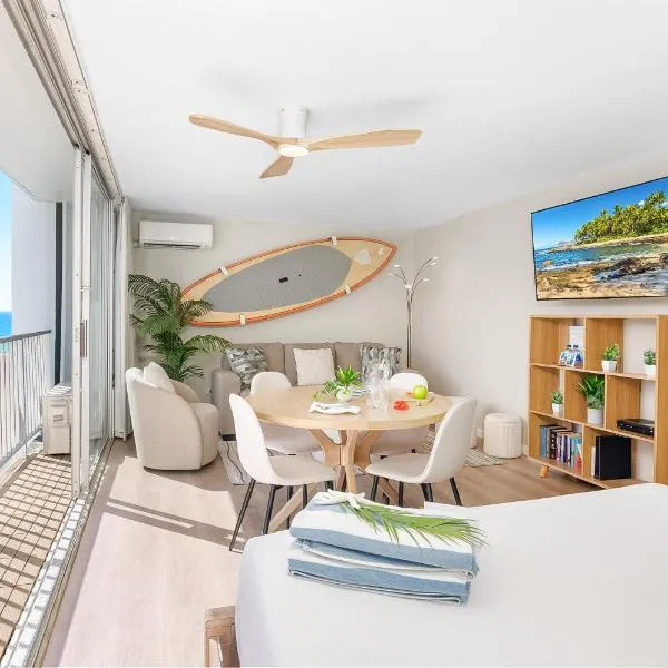 Viesnīca Stylish Waikiki Condo with Ocean View 3Mins to Beach Honolulu